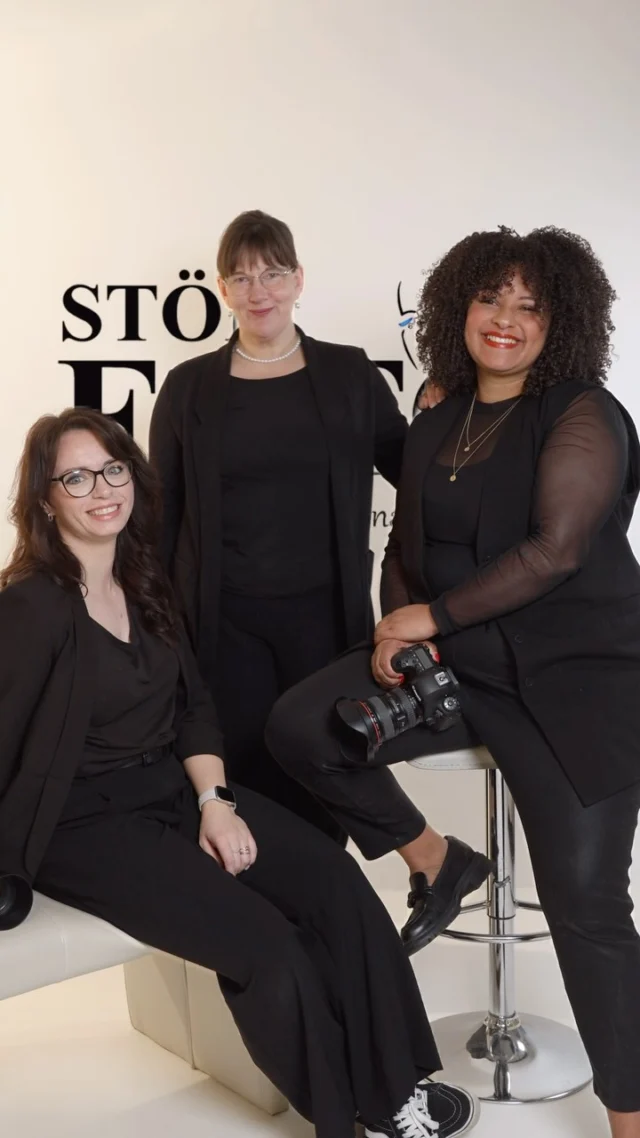 März bei Stör FOTO – voller Emotionen & unvergesslicher Momente! 📸✨

Von der Ladies Night in Brokstedt über eine emotionale Reportage für @letabe_lernen_tanz_bewegung bis hin zu den zauberhaften Ostermini-Shootings – dieser Monat steckte voller Highlights. Ein ganz besonderer Moment? Ein Heiratsantrag im Fotostudio! 💍 Gänsehaut pur!

Auch die Content-Erstellung mit @jenncreatesmedia und viele weitere tolle Aufträge haben uns gezeigt: Fotografie ist mehr als nur Bilder – es sind Geschichten, Emotionen und Erinnerungen für immer. 💛

Welches war euer schönster März-Moment? ✨

#StörFOTO #Märzrückblick #ErinnerungenFürsLeben #FotografieMitHerz